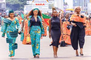 CAMERUN-BUEA-DIA INTERNACIONAL DE LA MUJER-DESFILE