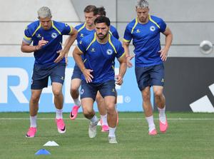 CANADA-TORONTO-COPA MUNDIAL DE LA FIFA 2026-SELECCION DE BOSNIA Y HERZEGOVINA-ENTRENAMIENTO