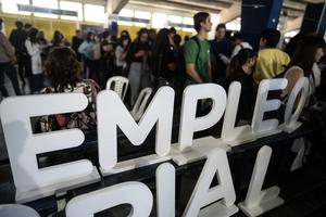 ARGENTINA-BUENOS AIRES-EXPO EMPLEO BARRIAL