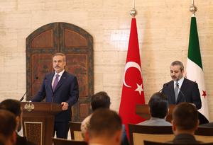 SIRIA-DAMASCO-TURQUIA-MINISTRO DE RELACIONES EXTERIORES-CONVERSACIONES