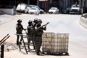 MEDIO ORIENTE-CAMPAMENTO DE REFUGIADOS DE QALANDIA-OPERACION MILITAR ISRAELI
