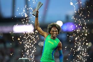 HUNGRIA-BUDAPEST-WORLD ATHLETICS ULTIMATE CHAMPIONSHIP-400M CON VALLAS MASCULINOS