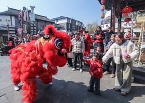 CHINA-ZHEJIANG-JIANDE-FESTIVAL DE LA PRIMAVERA-ACTIVIDADES FOLCLORICAS