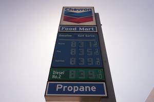 EEUU-LOS ANGELES-PRECIO DEL PETROLEO-AUMENTO