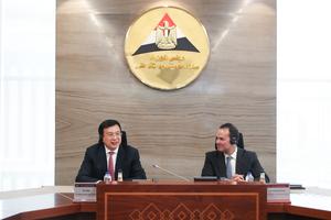 EGIPTO-CAIRO-XINHUA-FU HUA-ASISTENTE DEL PRIMER MINISTRO EGIPCIO-REUNION