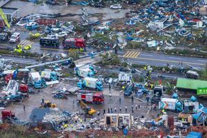 CHINA-HUBEI-HUANGGANG-TORNADO-RESCATE