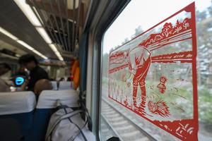 CHINA-HEILONGJIANG-TRABAJADORAS MIGRANTES PARA EL TRASPLANTE-TREN EXCLUSIVO