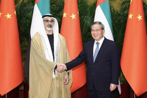 CHINA-BEIJING-LI QIANG-EAU-PRINCIPE HEREDERO DE ABU DHABI-CONVERSACIONES