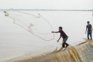 LAOS-SAVANNAKHET-PESCA