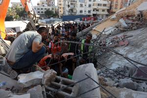 MEDIO ORIENTE-CIUDAD DE GAZA-EDIFICIO-COLAPSO
