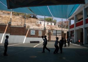 PERU-LIMA-CHINA-ESCUELA
