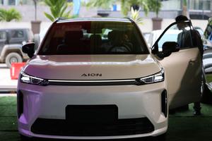GHANA-ACCRA-AUTOMOVIL CHINO-LANZAMIENTO OFICIAL
