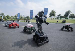 CHINA-ZHEJIANG-HANGZHOU-CUMBRE ROBOTOP
