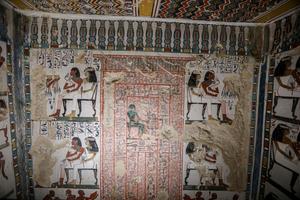 EGIPTO-LUXOR-TUMBAS ANTIGUAS-APERTURA