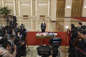 (DOS SESIONES) CHINA-BEIJING-APN-MINISTROS-ENTREVISTA