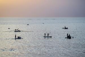 MEDIO ORIENTE-CIUDAD DE GAZA-VIDA COTIDIANA-PESCADORES