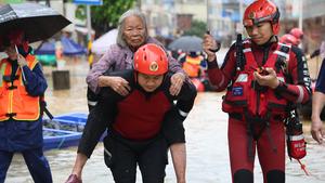 CHINA-GUANGXI-TIFON MAYSAK-BUSQUEDA Y RESCATE