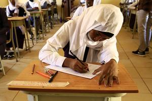 SUDAN-BAHRI-EXAMENES DE CERTIFICACION DE EDUCACION SECUNDARIA