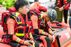 CHINA-GUANGXI-TIFON MAYSAK-BUSQUEDA Y RESCATE