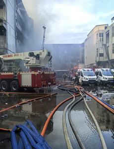 CHINA-FUJIAN-JINJIANG-FABRICA DE CALZADO-INCENDIO
