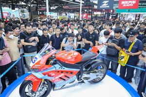 CHINA-CHONGQING-EXPOSICION INTERNACIONAL DE MOTOCICLETAS