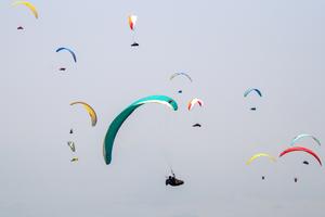 INDONESIA-SUMEDANG-CAMPEONATO DE PARAPENTE DE JAVA OCCIDENTAL