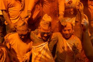 NEPAL-BHAKTAPUR-FESTIVAL SINDOOR JATRA-CELEBRACION