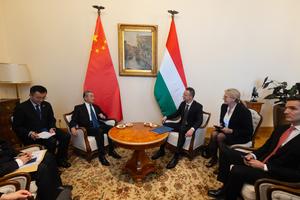 HUNGRIA-BUDAPEST-MINISTRO DE ASUNTOS EXTERIORES-WANG YI-CONVERSACIONES