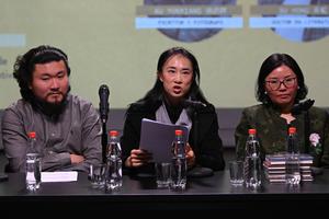 CHILE-SANTIAGO-CHINA-ESCRITORES-CONFERENCIA