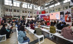 ITALIA-BOLONIA-FERIA DEL LIBRO INFANTIL-AREA DE EXPOSICION CHINA