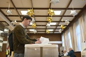 RUSIA-MOSCU-NOVENA DUMA ESTATAL-VOTACION