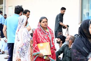 PAKISTAN-ISLAMABAD-INCENDIO EN HOSPITAL