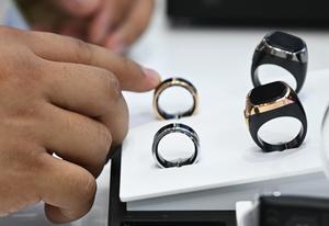 CHINA-GUANGDONG-GUANGZHOU-139 FERIA DE CANTON-PRODUCTOS PORTABLES INTELIGENTES