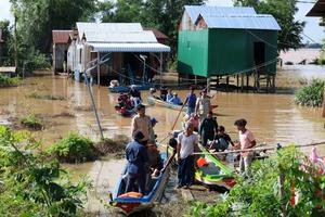 CAMBOYA-KRATIE-RIO MEKONG-INUNDACION