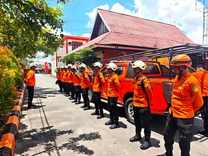 INDONESIA-KALIMANTAN OCCIDENTAL-HELICOPTERO-ACCIDENTE