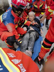 CHINA-GUANGXI-LIUZHOU-SISMO-RESCATE