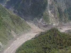 CHINA-XIZANG-PUERTO DE GYIRONG-DESLIZAMIENTO DE TIERRA