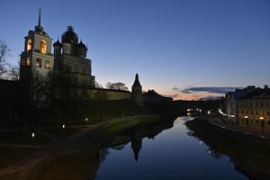RUSIA-PSKOV-VISTA DE LA CIUDAD