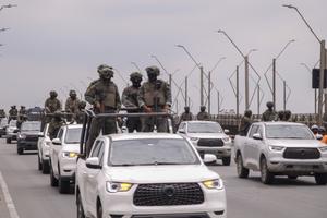 ECUADOR-GUAYAS-MILITARES-PATRULLAJE