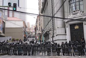 BOLIVIA-LA PAZ-BLOQUEOS-ENFRENTAMIENTOS