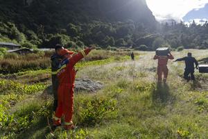 CHINA-XIZANG-XIGAZE-AVALANCHA DE LODO-RESCATE