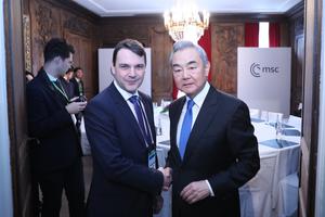 ALEMANIA-MUNICH-CHINA-WANG YI-REPUBLICA CHECA-REUNION