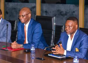 REPUBLICA DEMOCRATICA DEL CONGO-KINSHASA-MINISTRO DE SALUD-CHINA-SOCIO PRIORITARIO DE SALUD