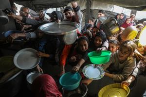 MEDIO ORIENTE-GAZA-BEIT LAHIA-DISTRIBUCION DE ALIMENTOS
