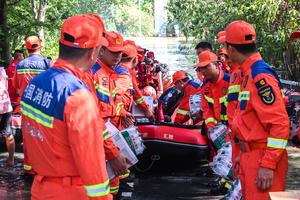 CHINA-GUANGXI-TIFON-INUNDACION-RESCATE