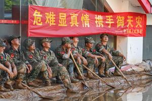 CHINA-GUANGXI-TIFON-INUNDACION-RESCATE