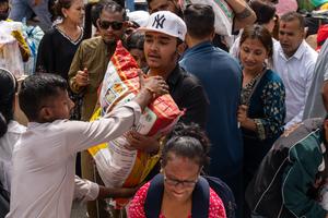 NEPAL-KATMANDU-DONACION
