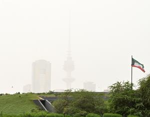 KUWAIT-CIUDAD DE KUWAIT-CLIMA POLVORIENTO