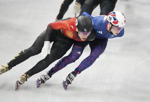 ITALIA-MILAN-JUEGOS OLIMPICOS DE INVIERNO-PATINAJE DE VELOCIDAD EN PISTA CORTA-1500 M MASCULINOS-FINALES