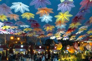 AZERBAIYAN-BAKU-VIDA COTIDIANA